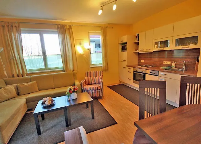 Ski-in/ski-out Augasse Апартаменты Шладминг